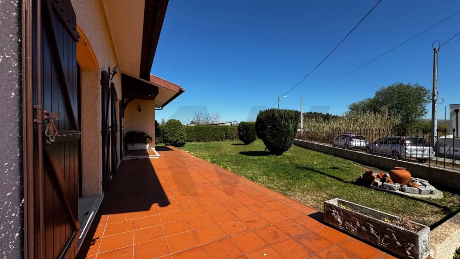 Moradia T4 para Venda em Bustos, Troviscal e Mamarrosa Foto 31