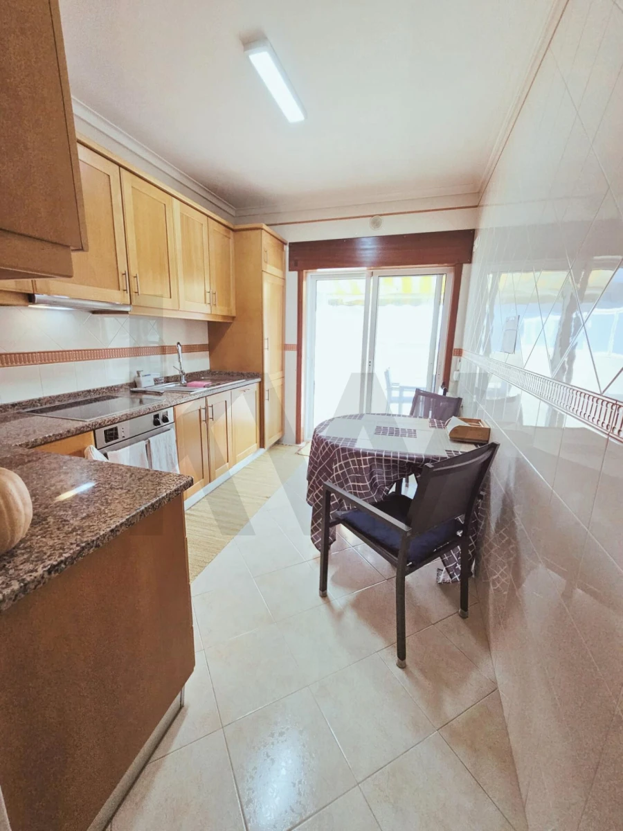Apartamento T2 para Venda em Gafanha da Nazaré Foto 6