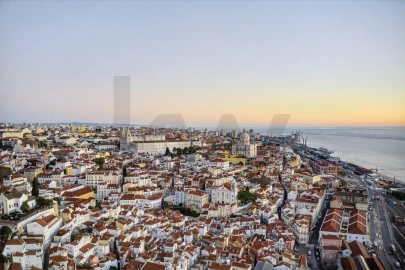Apartamento T2 para Venda em Santa Maria Maior