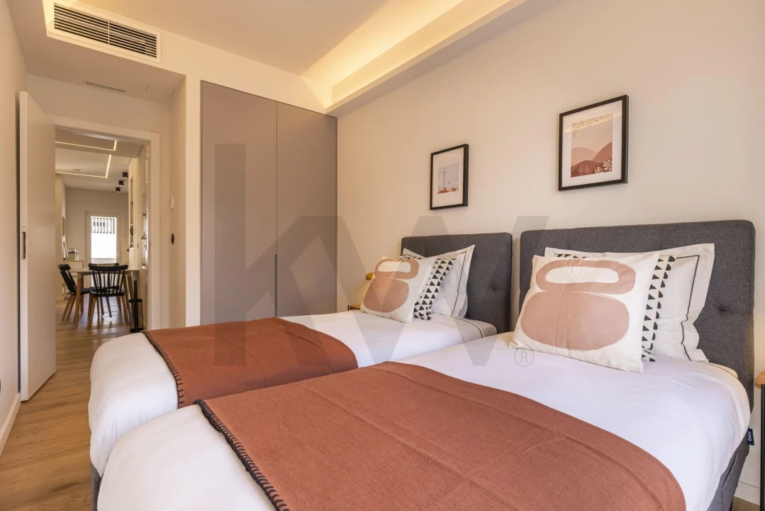 Apartamento T2 para Arrendamento em Campo de Ourique Foto 21