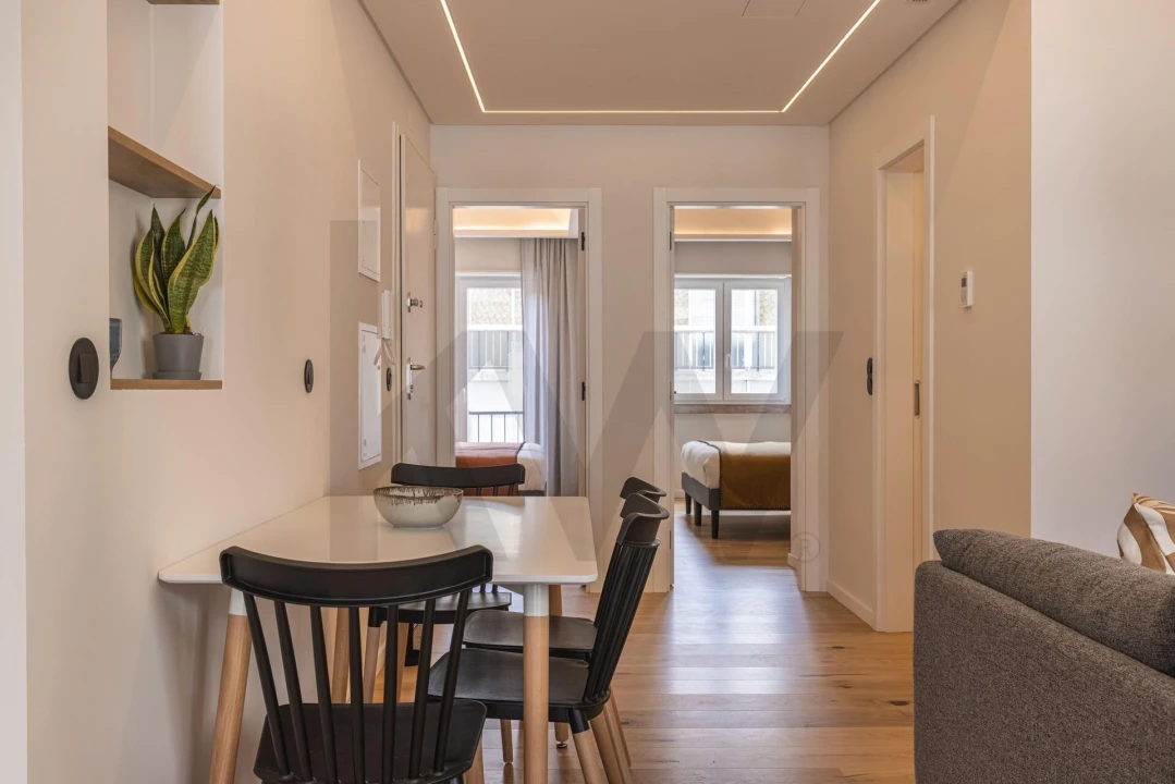 Apartamento T2 para Arrendamento em Campo de Ourique Foto 10