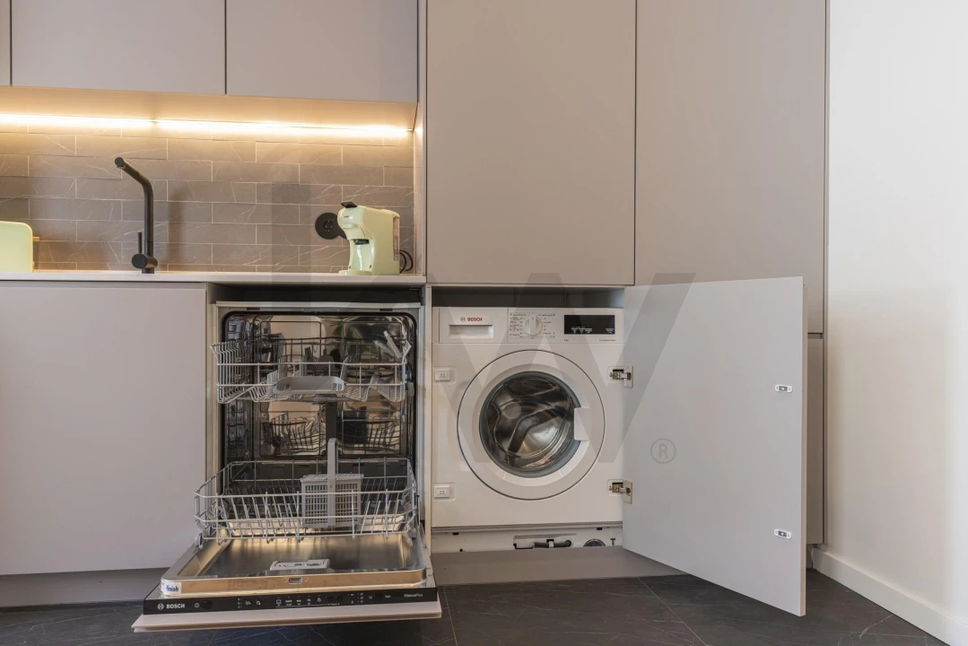 Apartamento T2 para Arrendamento em Campo de Ourique Foto 8