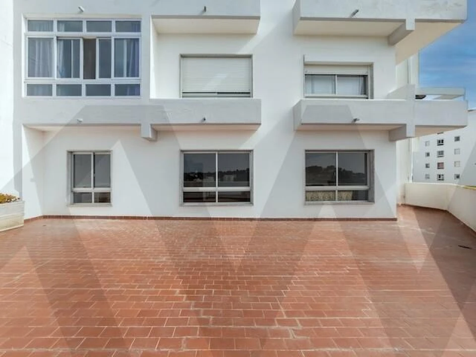 Apartamento T3 para Venda em Alcabideche Foto 3