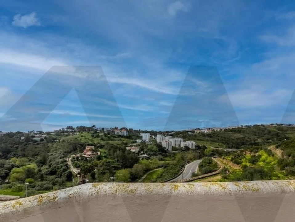 Apartamento T3 para Venda em Alcabideche Foto 1