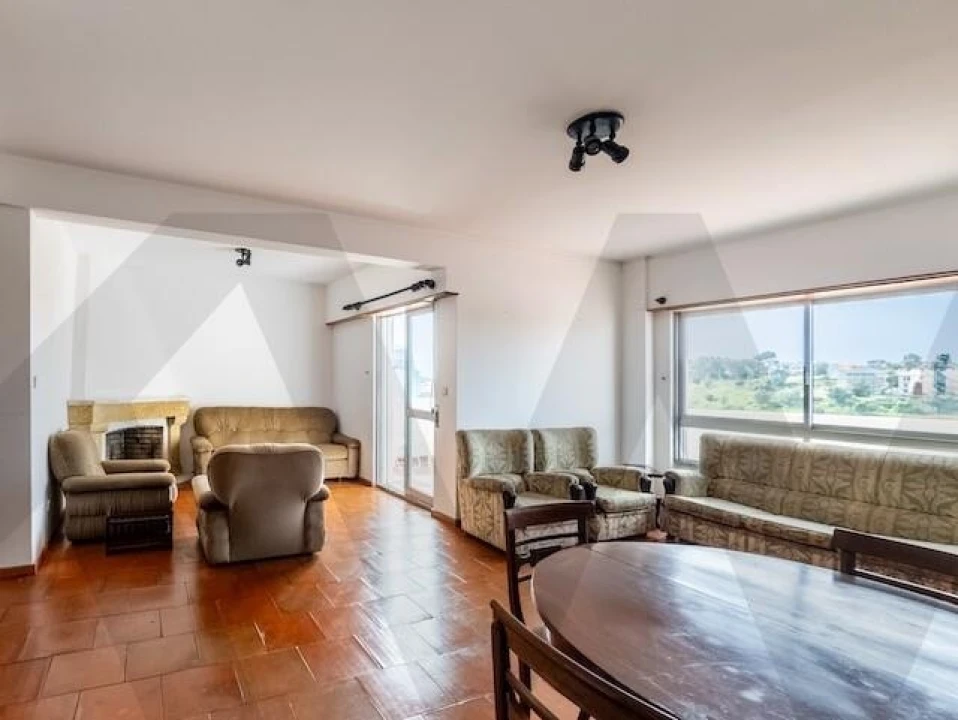 Apartamento T3 para Venda em Alcabideche Foto 4