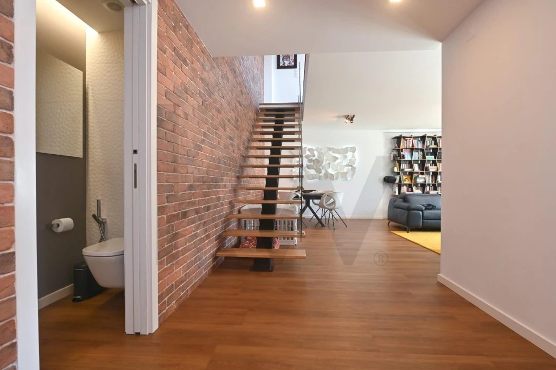 Apartamento T3 para Venda em Porto Salvo Foto 7