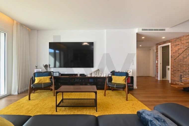 Apartamento T3 para Venda em Porto Salvo Foto 6