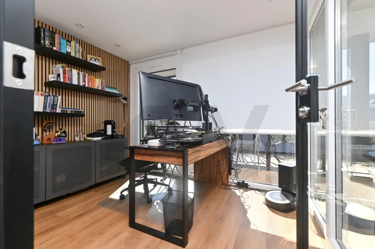 Apartamento T3 para Venda em Porto Salvo Foto 24