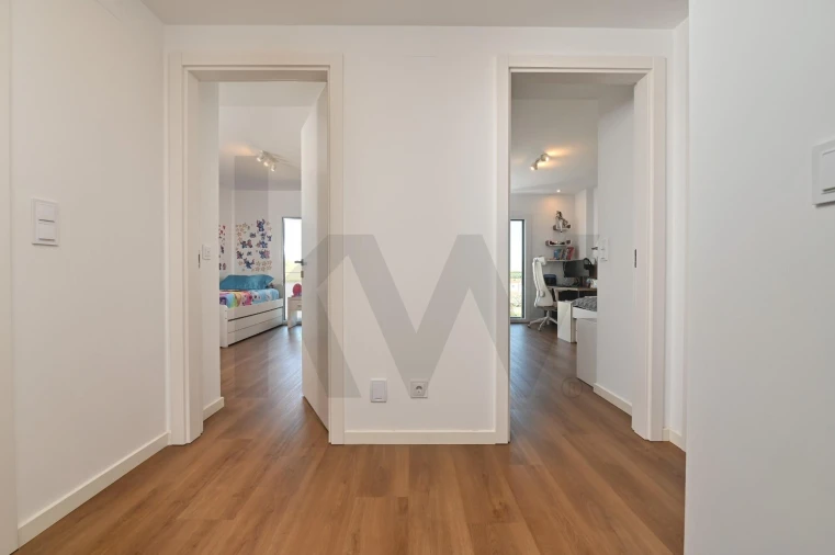 Apartamento T3 para Venda em Porto Salvo Foto 10