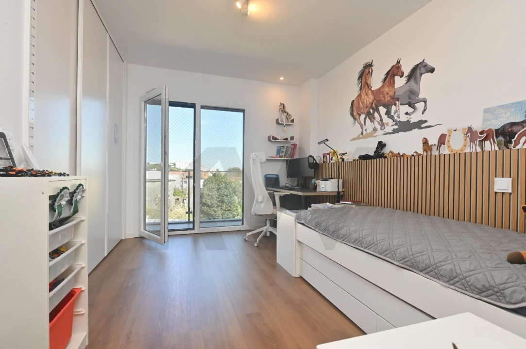 Apartamento T3 para Venda em Porto Salvo Foto 20