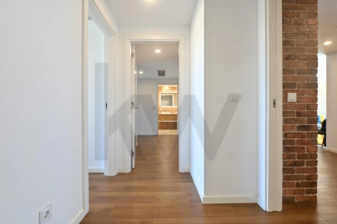 Apartamento T3 para Venda em Porto Salvo Foto 14