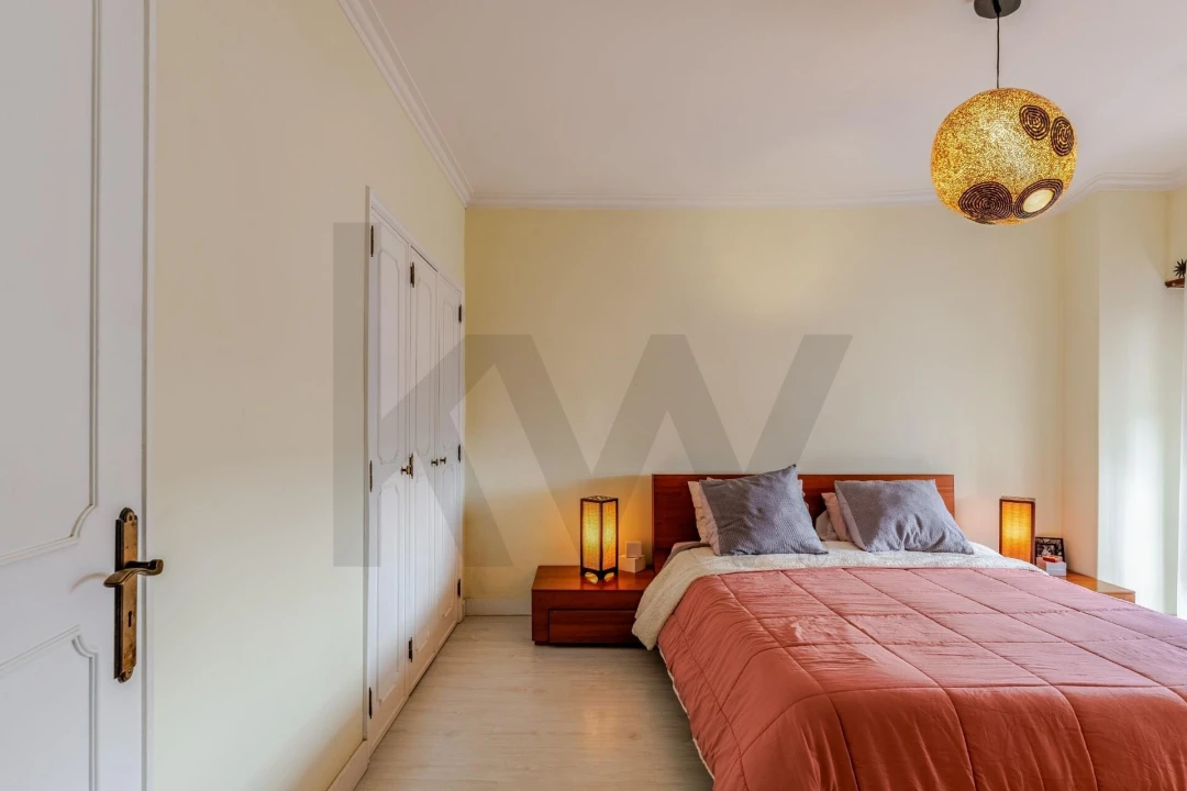 Apartamento T2 para Venda em Carnaxide e Queijas Foto 22