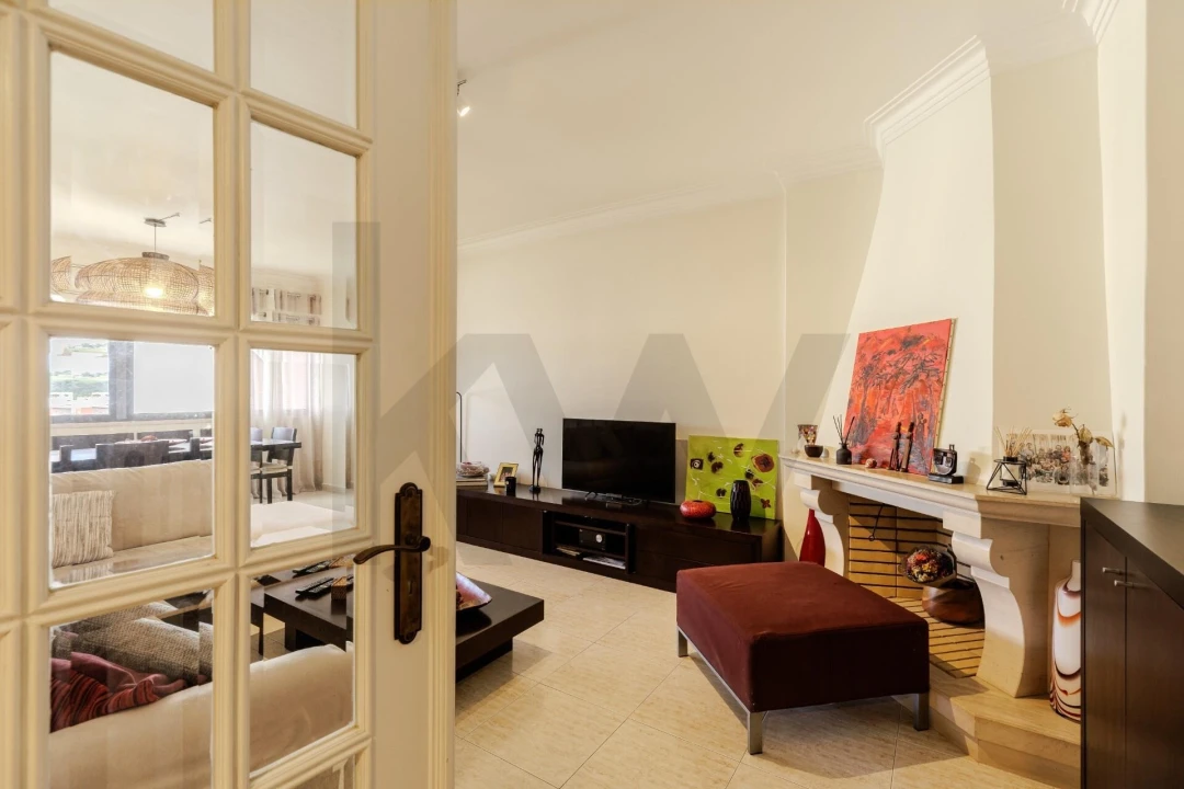 Apartamento T2 para Venda em Carnaxide e Queijas Foto 8