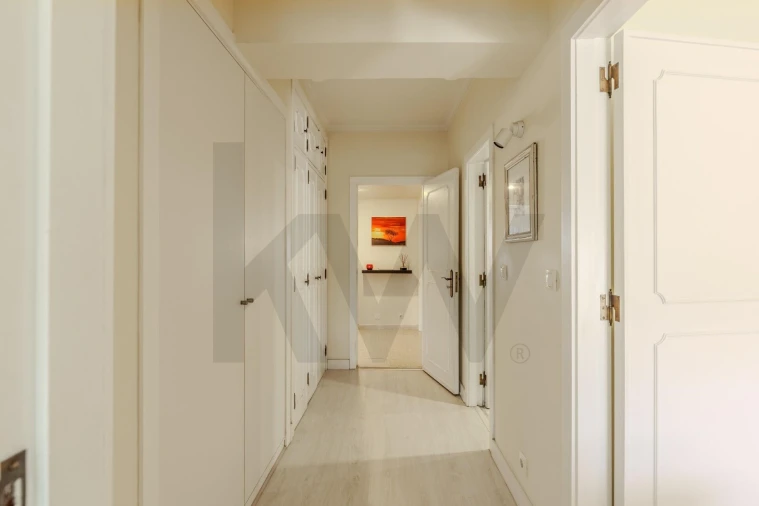 Apartamento T2 para Venda em Carnaxide e Queijas Foto 35