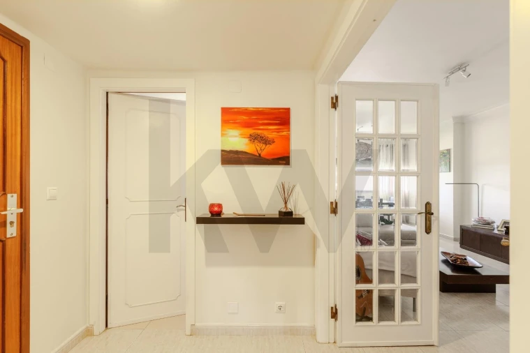 Apartamento T2 para Venda em Carnaxide e Queijas Foto 17