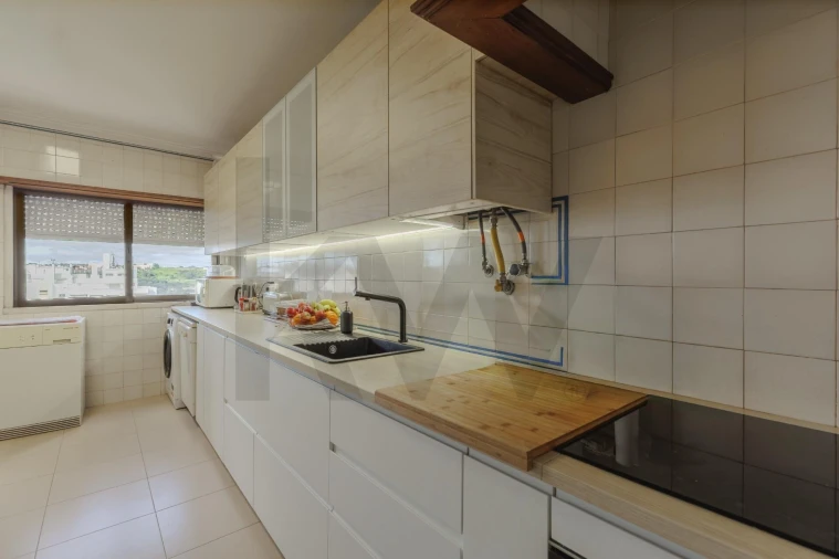 Apartamento T2 para Venda em Carnaxide e Queijas Foto 16