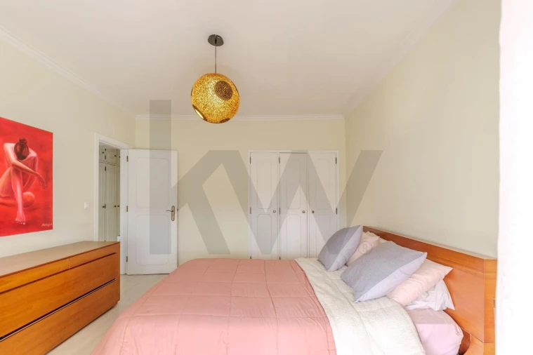 Apartamento T2 para Venda em Carnaxide e Queijas Foto 27