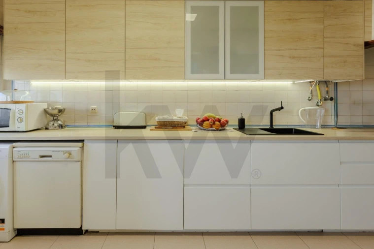 Apartamento T2 para Venda em Carnaxide e Queijas Foto 13