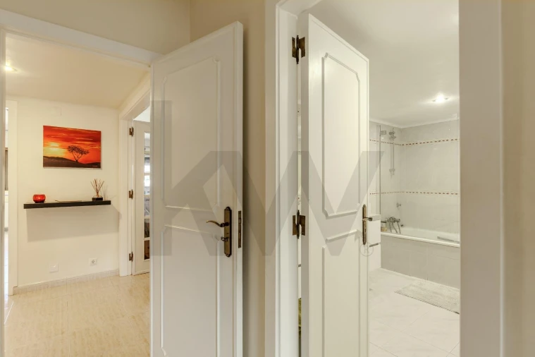 Apartamento T2 para Venda em Carnaxide e Queijas Foto 20