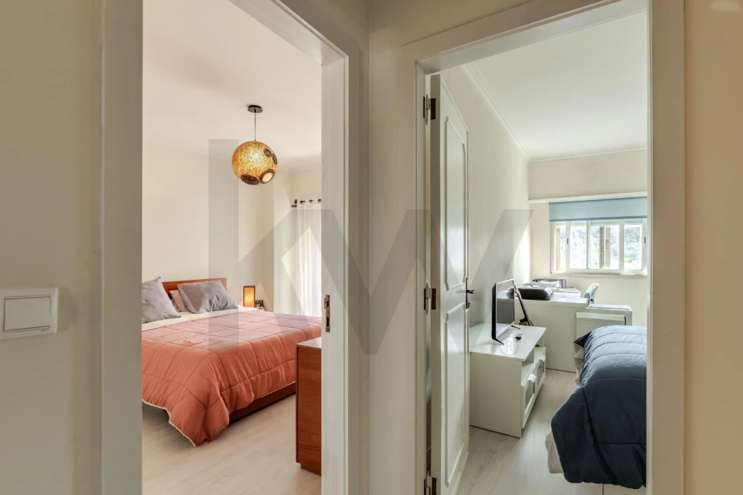 Apartamento T2 para Venda em Carnaxide e Queijas Foto 30