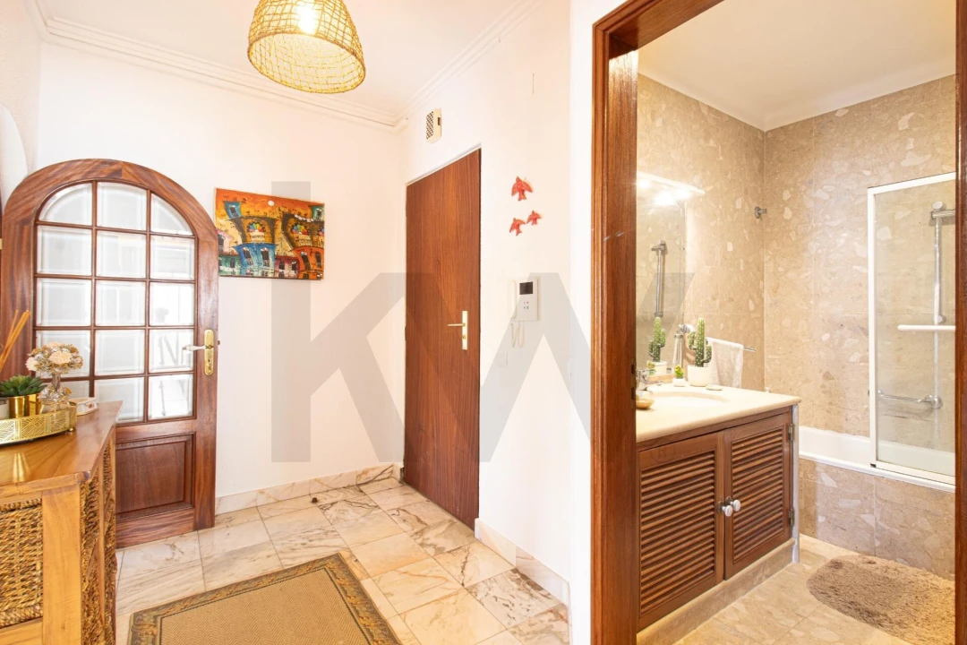 Apartamento T2 para Arrendamento em Costa da Caparica Foto 16