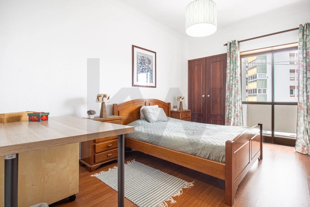 Apartamento T2 para Arrendamento em Costa da Caparica Foto 13