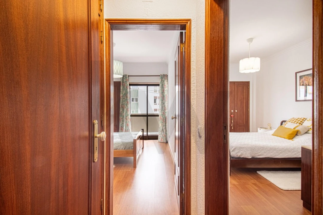 Apartamento T2 para Arrendamento em Costa da Caparica Foto 9