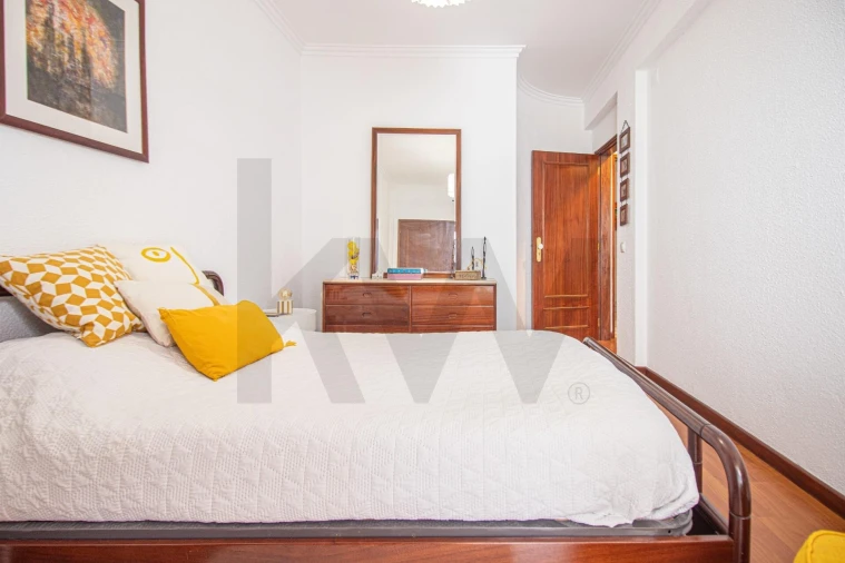 Apartamento T2 para Arrendamento em Costa da Caparica Foto 11