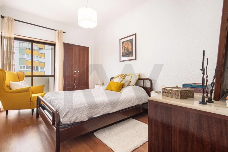 Apartamento T2 para Arrendamento em Costa da Caparica Foto 10