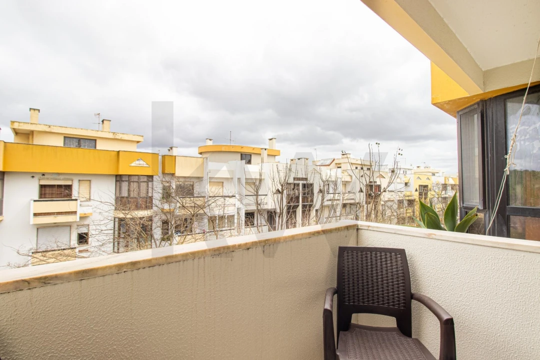 Apartamento T2 para Arrendamento em Costa da Caparica Foto 5