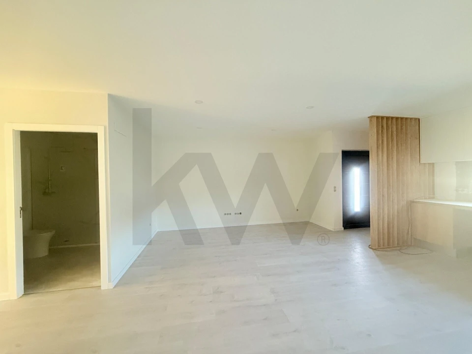 Moradia T3 para Venda em Oleiros Foto 1