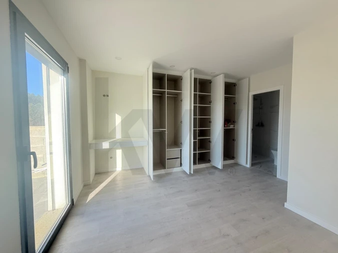 Moradia T3 para Venda em Oleiros Foto 14