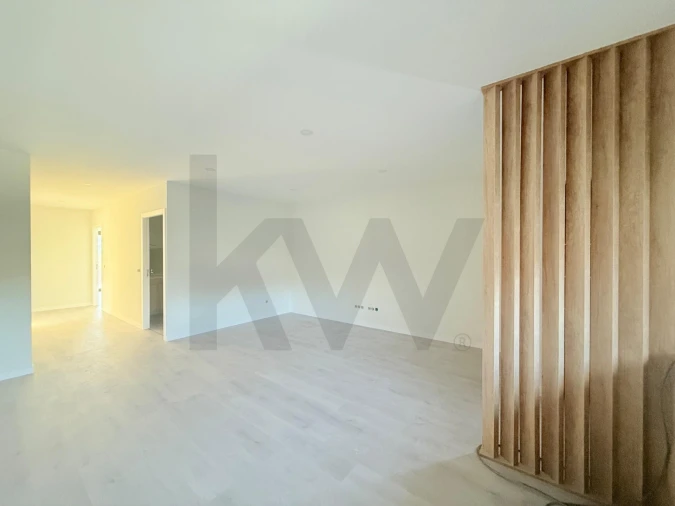 Moradia T3 para Venda em Oleiros Foto 2