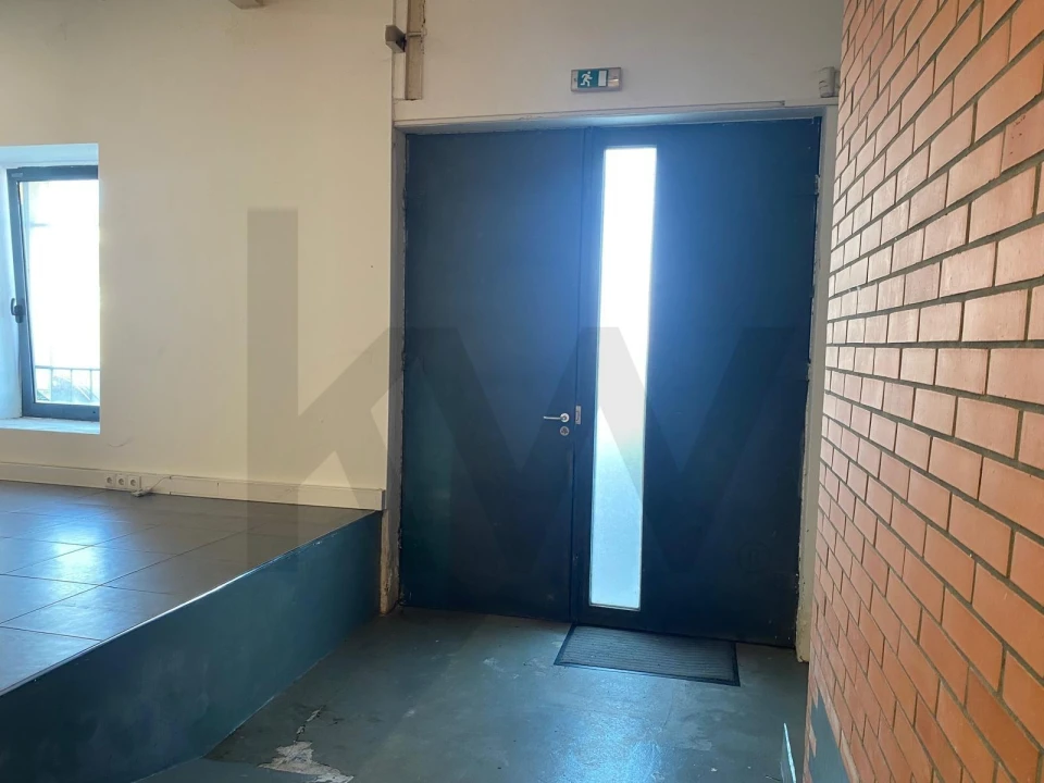 Escritório para Arrendamento em Santa Marinha e São Pedro da Afurada Foto 22