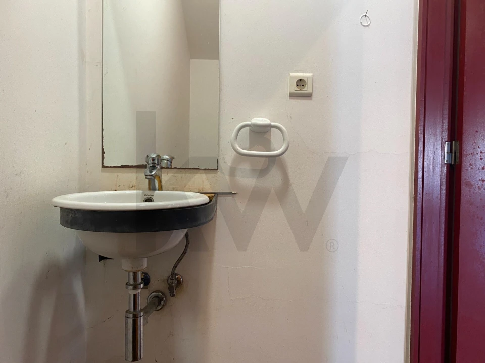 Escritório para Arrendamento em Santa Marinha e São Pedro da Afurada Foto 18