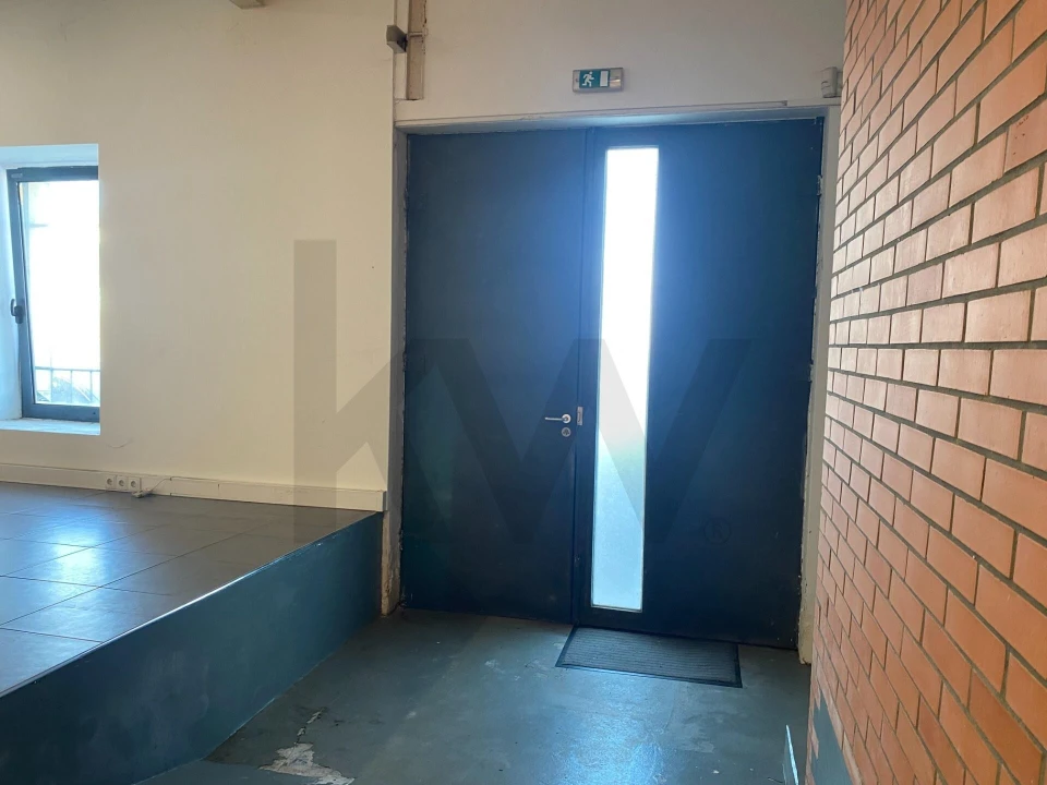 Escritório para Arrendamento em Santa Marinha e São Pedro da Afurada Foto 31