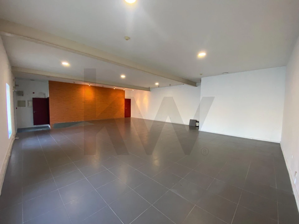 Escritório para Arrendamento em Santa Marinha e São Pedro da Afurada Foto 27