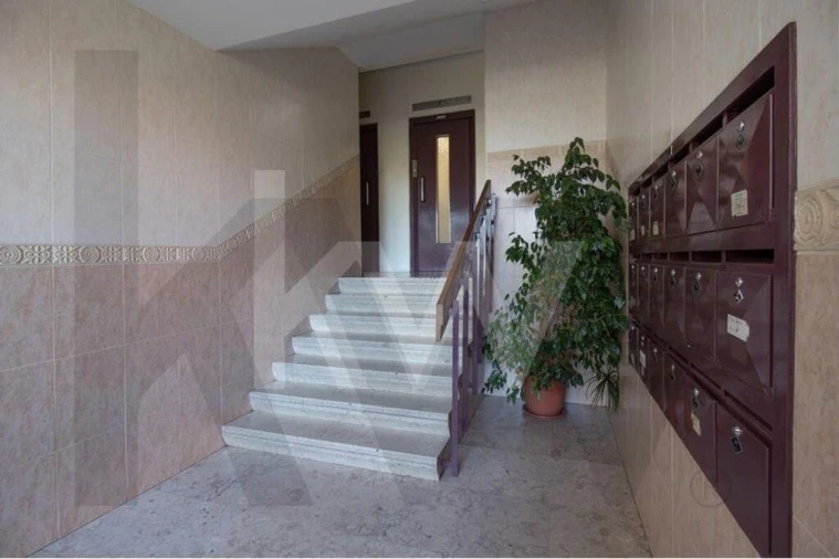 Apartamento T2 para Arrendamento em Areeiro Foto 26