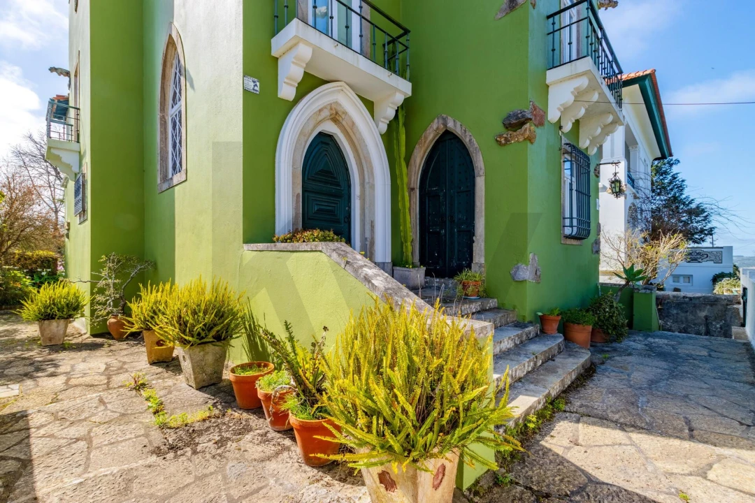 Moradia T6 para Venda em São João das Lampas e Terrugem Foto 2