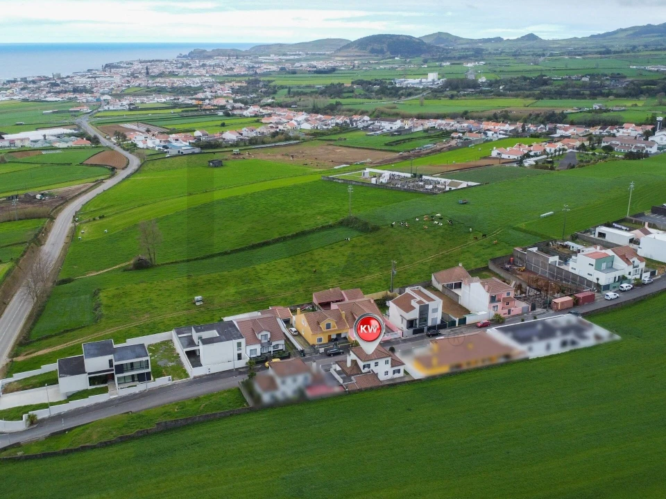 Moradia T3 para Venda em Santa Barbara Foto 34