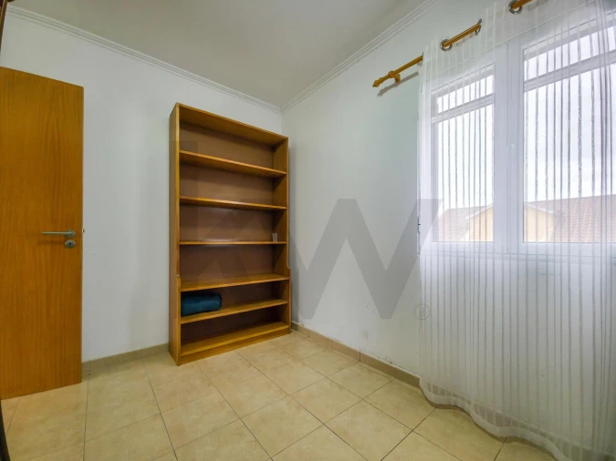 Moradia T3 para Venda em Santa Barbara Foto 23