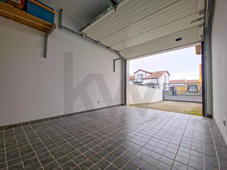 Moradia T3 para Venda em Santa Barbara Foto 24