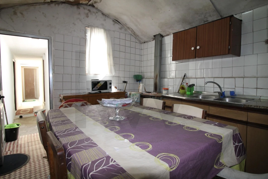 Moradia T2 para Venda em Britiande Foto 13