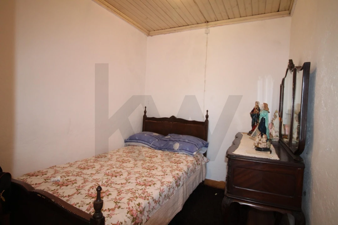 Moradia T2 para Venda em Britiande Foto 8