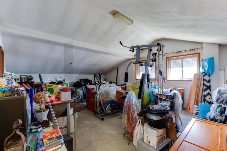 Apartamento T3 para Venda em Oliveira do Douro Foto 28