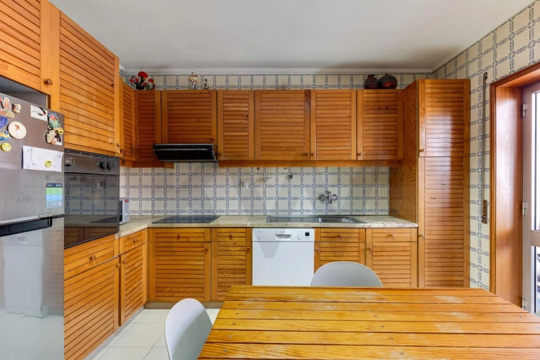 Apartamento T3 para Venda em Oliveira do Douro Foto 13