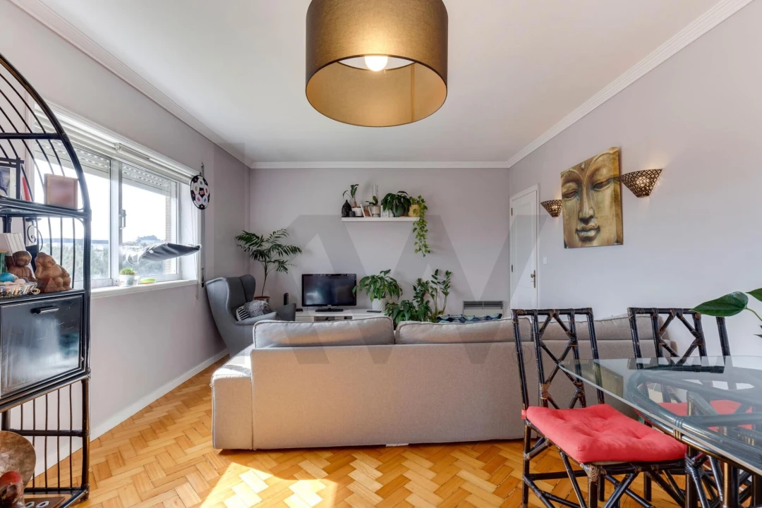 Apartamento T3 para Venda em Oliveira do Douro Foto 1