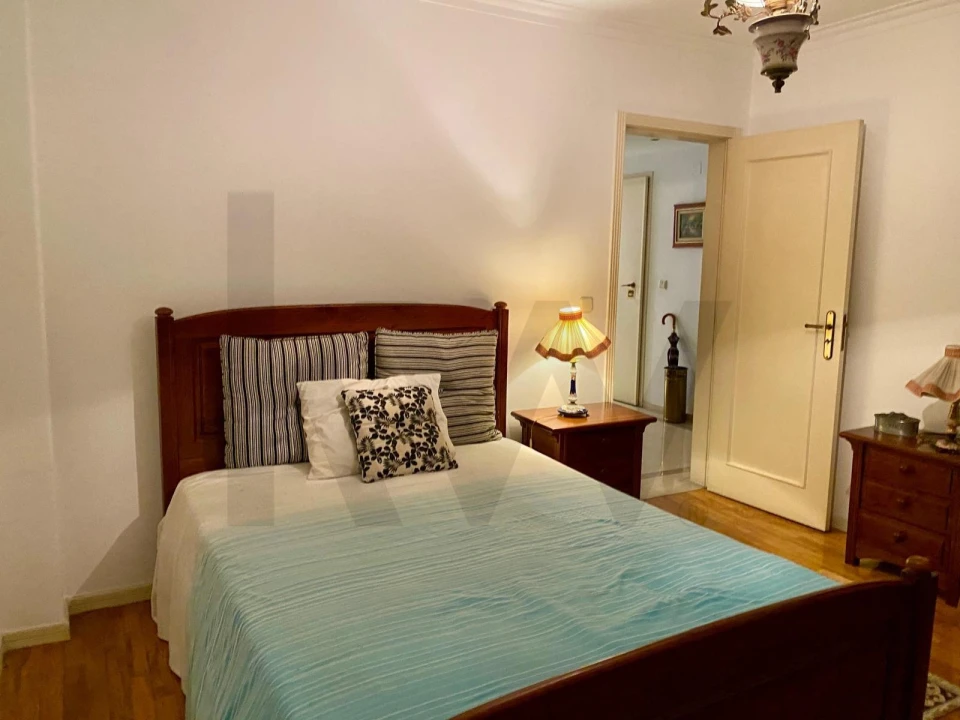 Apartamento T3 para Venda em Benfica Foto 12