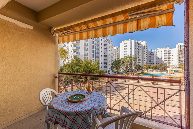 Apartamento T2 para Venda em Armação de Pera Foto 3