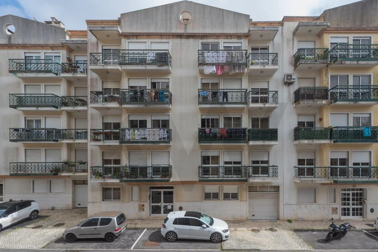 Apartamento T3 para Venda em Queluz e Belas Foto 52